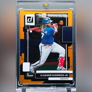 Vladimir Guerrero Jr. - 2022 Donruss Holo Orange #113